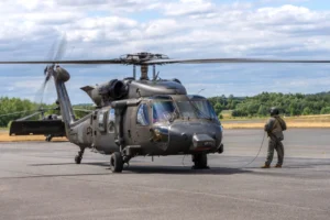 BLACK HAWK HELICOPTER