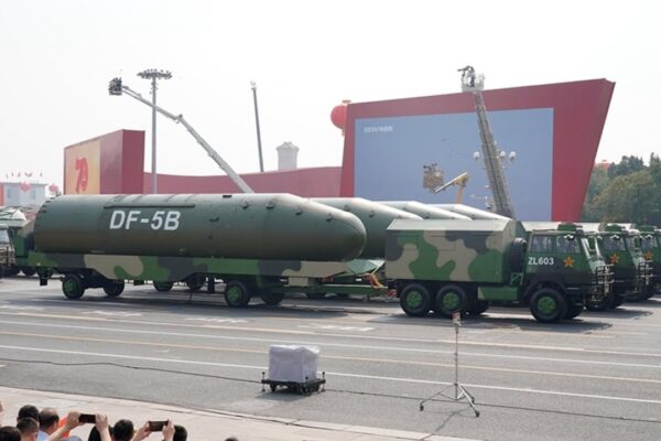 DF-5B मिसाइल