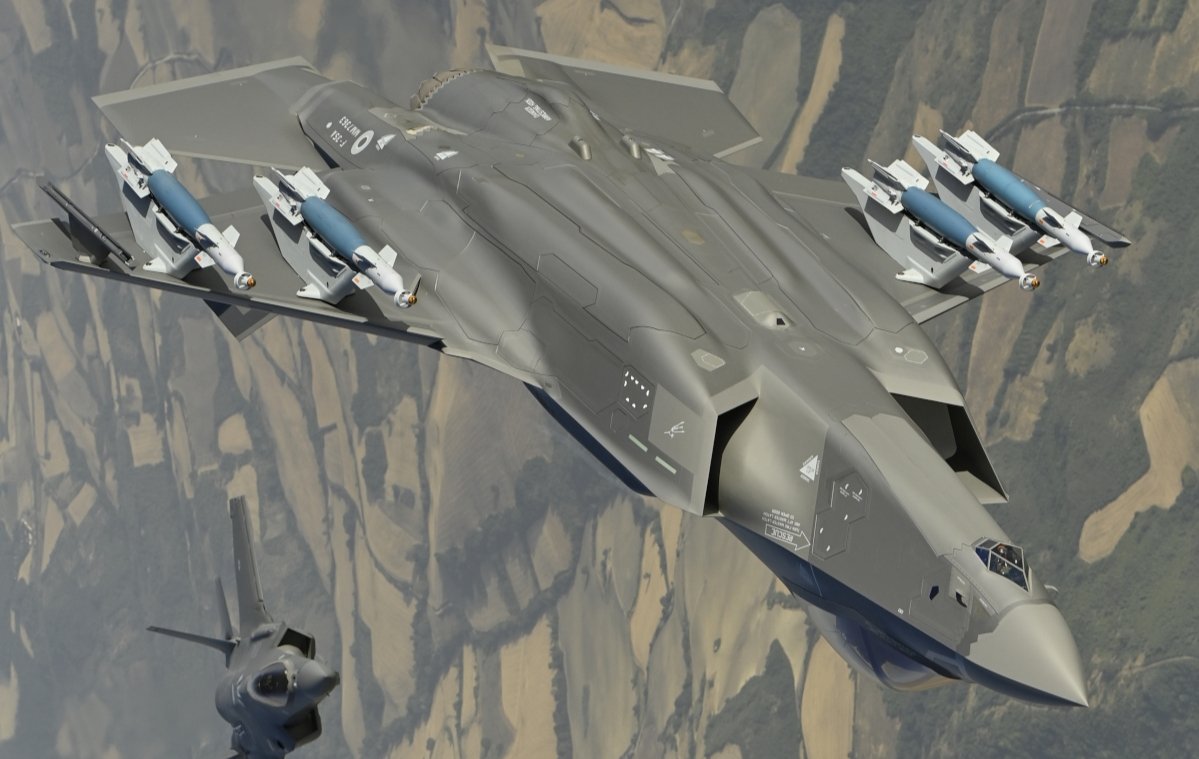 f-35 fighter jet
