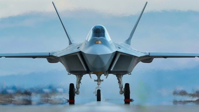 तुर्की का KAAN Jet अब उड़ान भरेगा इंडोनेशिया से! अमेरिका को पीछे छोड़ तुर्की की सबसे बड़ी डिफेंस डील