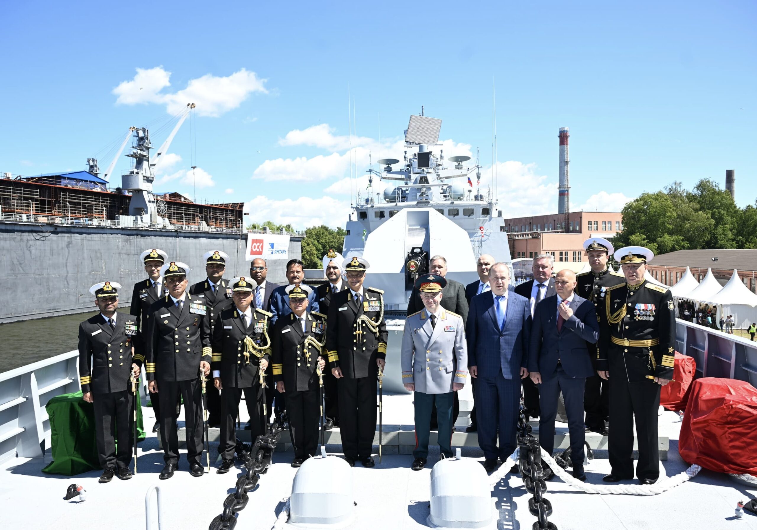 INS तमाल भारतीय बेड़े में शामिल – दुश्मनों की रडार से बचकर वार करेगा ये स्टील्थ फ्रिगेट