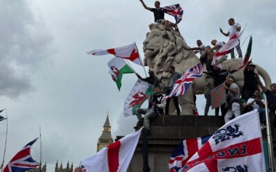 London Anti-Immigration Rally: Over 100,000 Protesters Clash with Police as Migration Debate Intensifies