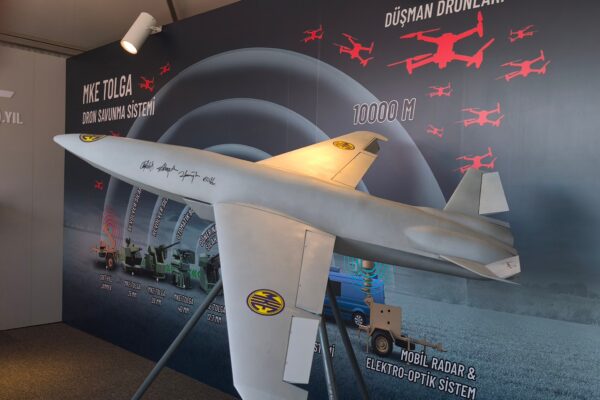 MKE KZ-350: twin-jet kamikaze UAV — नई पीढ़ी की लूटरिंग म्यूनिशन