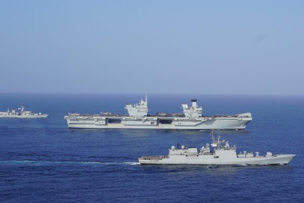 भारतीय नौसेना और रॉयल नेवी का ‘कोंकण-2025’ अभ्यास शुरू – INS विक्रांत और HMS Prince of Wales की संयुक्त भागीदारी