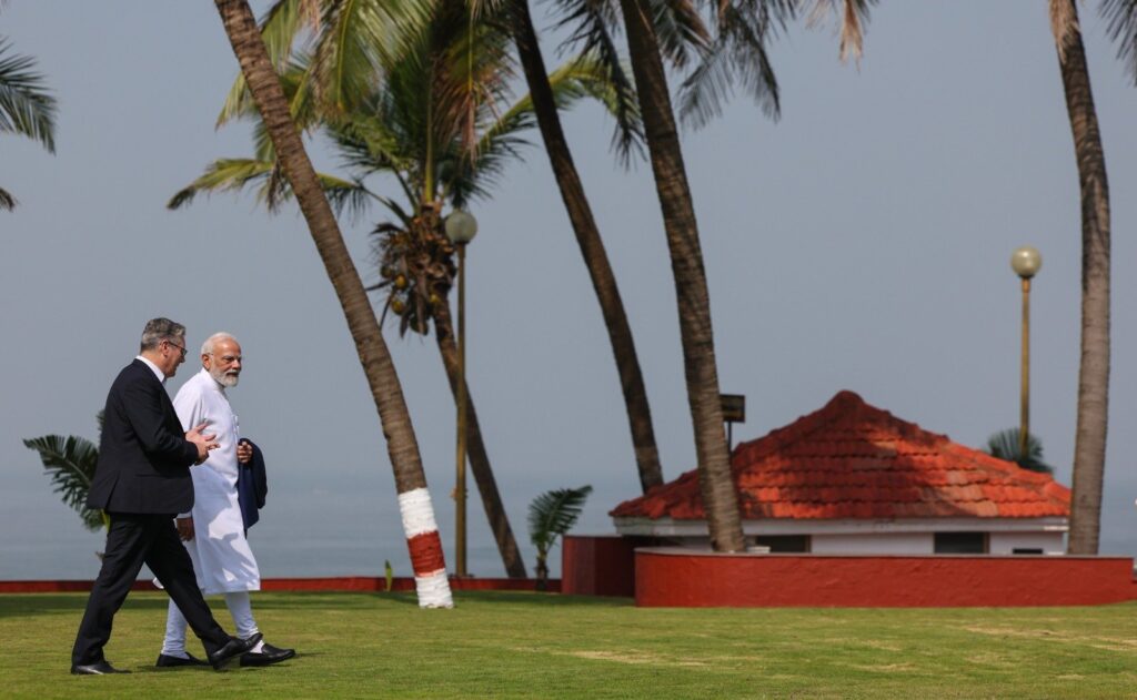 भारत–ब्रिटेन संबंधों में नया युग: पीएम मोदी और पीएम कीर स्टारमर की ऐतिहासिक बैठक में रक्षा, प्रौद्योगिकी और व्यापार पर बड़े समझौते