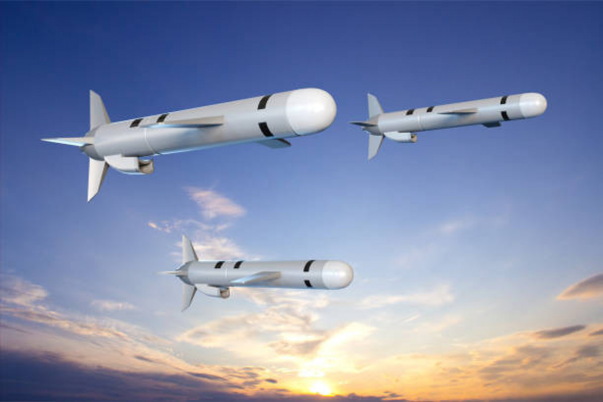 अमेरिका देगा यूक्रेन को इंटेलिजेंस — रूस की ऊर्जा अवसंरचना पर Deep Strike की तैयारी, Tomahawk और Barracuda मिसाइल सौदे पर विचार