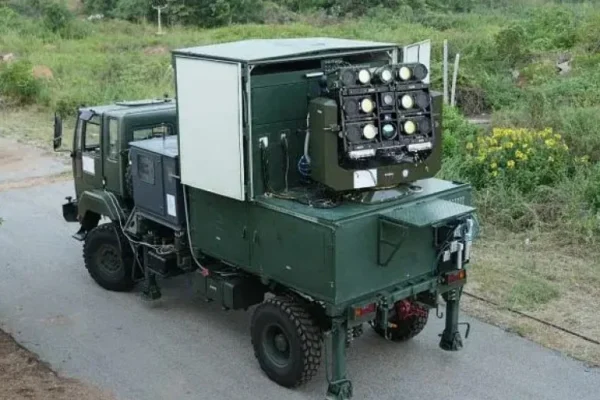 भारतीय सेना और वायुसेना खरीदेंगी 16 नए ड्रोन डिटेक्शन–इंटरडिक्शन सिस्टम, DRDO ने तैयार किया उन्नत एंटी-ड्रोन समाधान