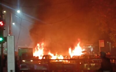 दिल्ली में लाल किले के पास कार में भीषण विस्फोट, 8 की मौत — NIA जांच में जुटी