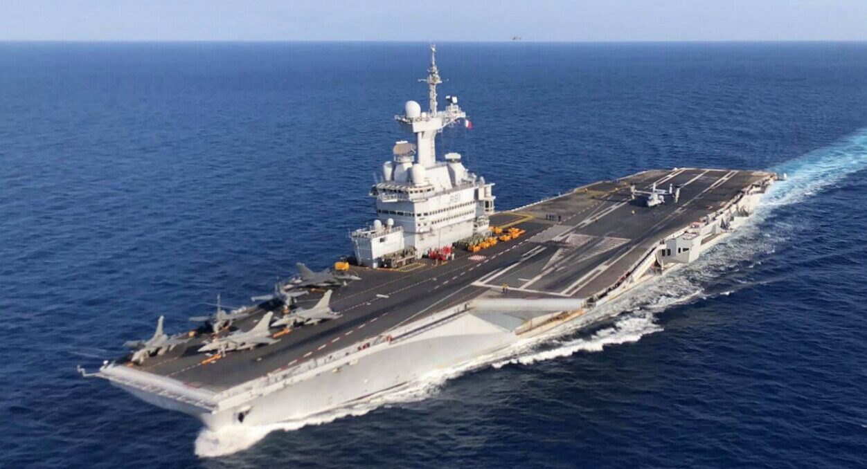 France to Build New Nuclear Aircraft Carrier to Replace Charles de Gaulle