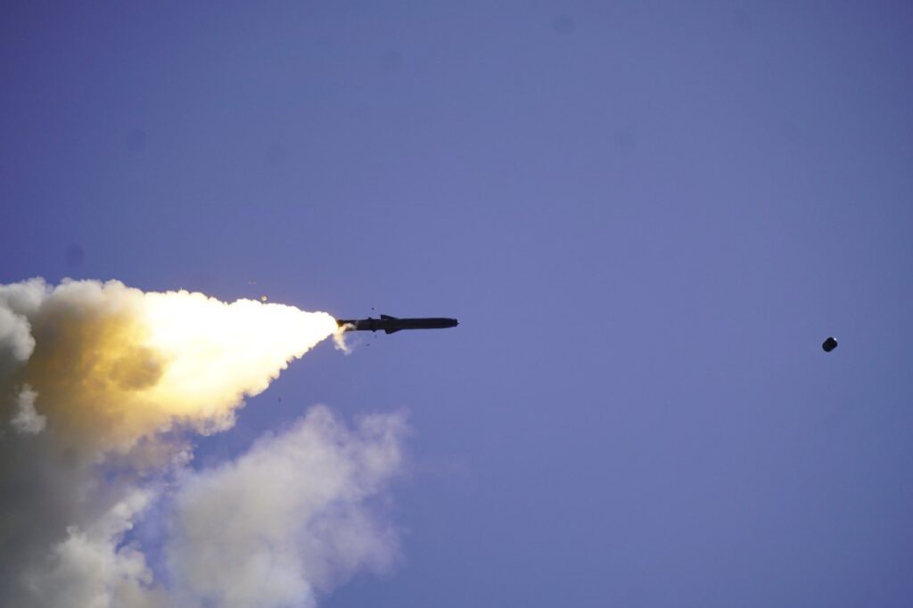 India Successfully Test-Fires BrahMos Missile: Army Demonstrates Long-Range Precision Strike Power