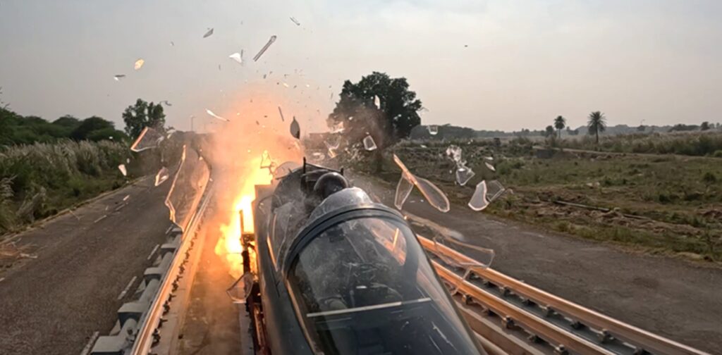 DRDO ने लड़ाकू विमानों के लिए उन्नत एस्केप सिस्टम का हाई-स्पीड रॉकेट-स्लेज टेस्ट सफलतापूर्वक पूरा किया