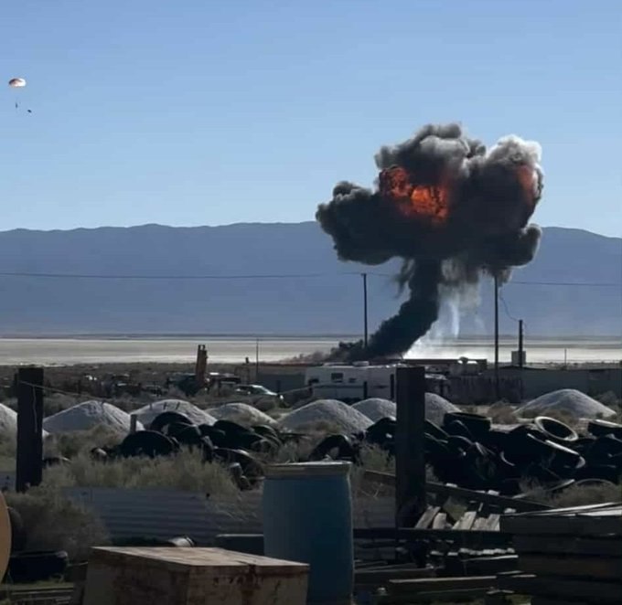 US Air Force F-16 Thunderbirds Jet Crashes Near Trona Airport, Pilot Safely Ejects