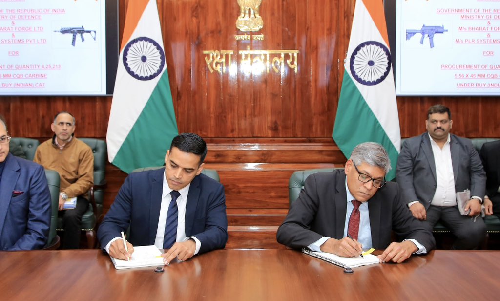 भारत सरकार ने ₹4,666 करोड़ के बड़े रक्षा ठेकों पर हस्ताक्षर किए, सेना और नौसेना को नई शक्ति