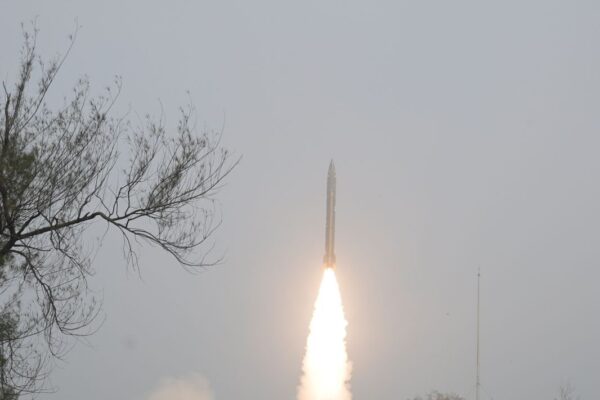 DRDO ने दो ‘प्रलय’ मिसाइलों का सफल सैल्वो लॉन्‍च किया – सटीकता और तैयारी का बड़ा संदेश