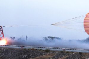 गगनयान मिशन के लिए पैराशूट का क्वालीफिकेशन लोड परीक्षण सफल, DRDO-ISRO को बड़ी कामयाबी