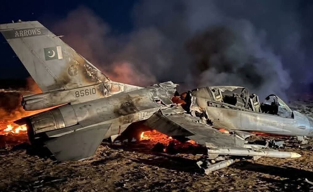 पाकिस्तान–अफगानिस्तान युद्ध क्यों भड़का? सीमा तनाव से ‘ओपन वॉर’ तक की पूरी कहानी