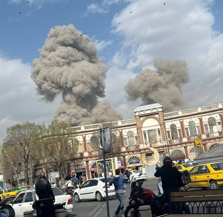 इज़रायल का ईरान पर बड़ा हमला, तेहरान में धमाके, दुनिया हाई-अलर्ट पर