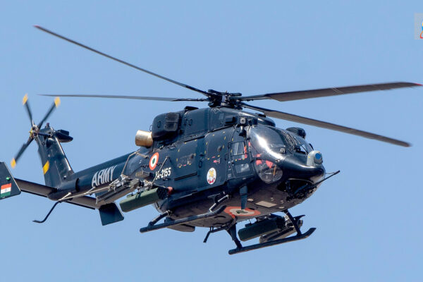 भारत का घातक स्वदेशी अटैक हेलीकॉप्टर HAL Rudra बना दुश्मनों का काल, पहाड़ों में भी देता है करारा जवाब