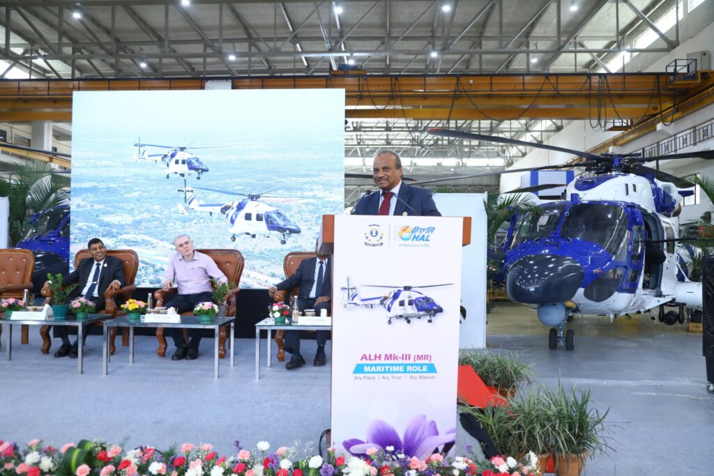 HAL ने भारतीय तटरक्षक बल को सौंपे ALH Mk-III हेलीकॉप्टर, समुद्री सुरक्षा को मिला बड़ा बूस्ट