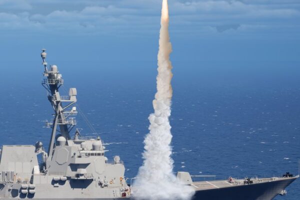 अमेरिकी नौसेना को मिला बड़ा डिफेंस बूस्ट, PAC-3 MSE missile पहली बार Aegis Combat System में होगा शामिल