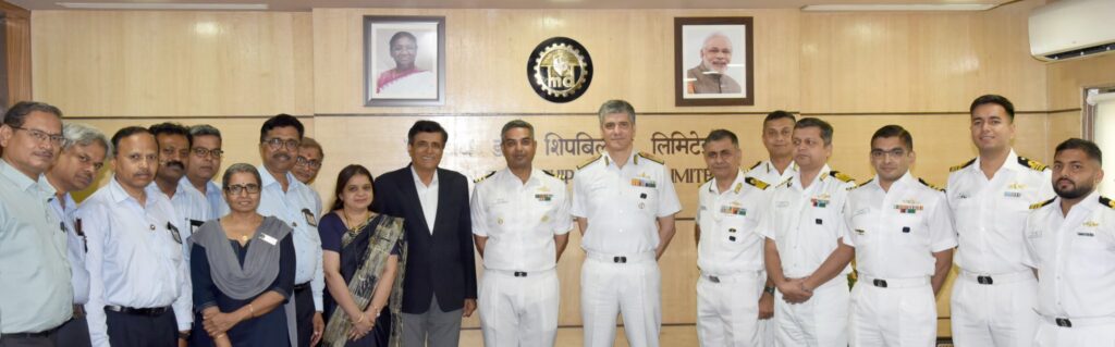 INS Vagir Second Reading Signed: भारतीय नौसेना की सबमरीन ताकत को मिला बड़ा बूस्ट