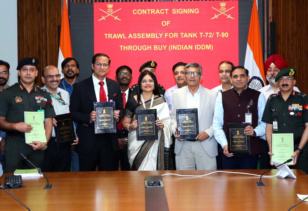 टी-72 और टी-90 टैंकों के लिए 975 करोड़ की बड़ी डील