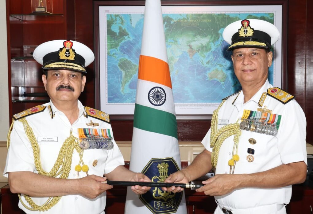 वाइस एडमिरल अजय कोचर बने भारतीय नौसेना के 48वें उप-प्रमुख, 37 वर्षों के शानदार करियर का मिला बड़ा सम्मान