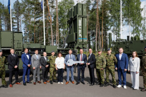 NATO की Air Defence ताकत बढ़ी, Estonia को मिला पहला जर्मन IRIS-T SLM Missile System