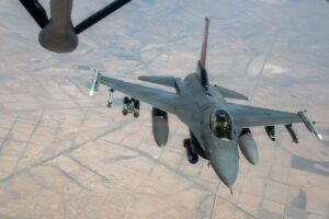 ईरान के खिलाफ अमेरिका की बड़ी कार्रवाई, CENTCOM ने मिसाइल-ड्रोन ठिकानों और रडार साइट्स पर किए हमले