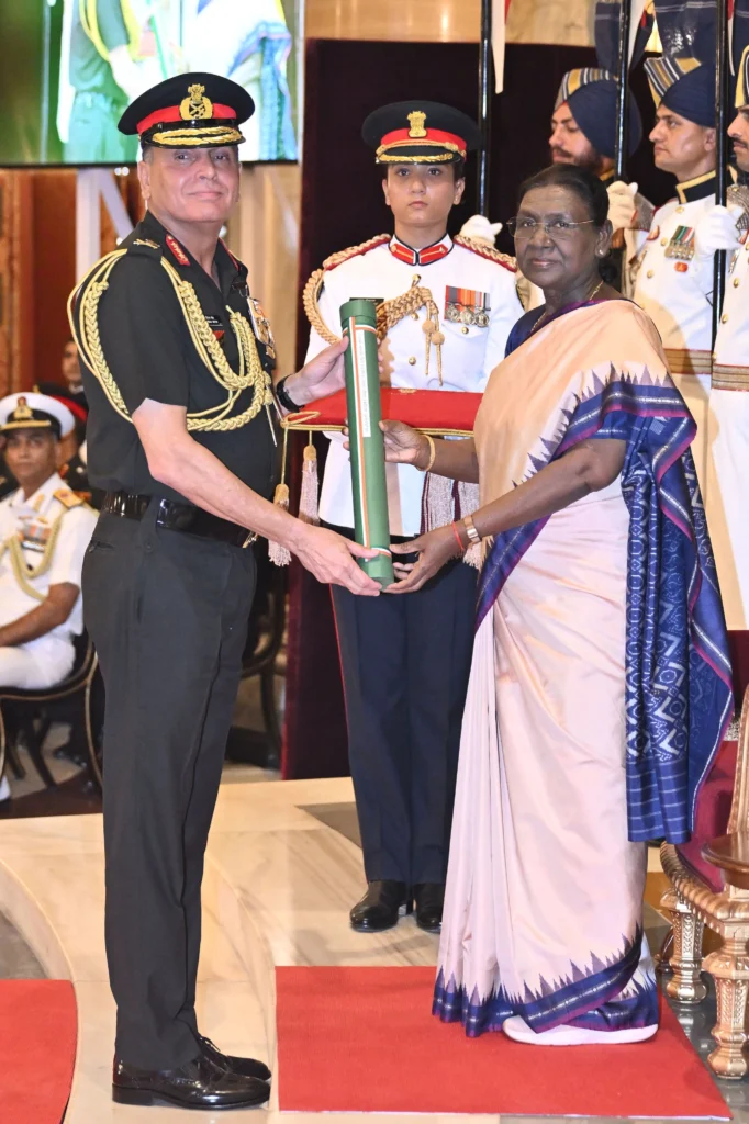 General Dhiraj Seth सेठ बने Indian Army के 31वें प्रमुख
