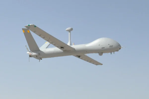 पोरबंदर के पास प्रशिक्षण उड़ान के दौरान क्रैश हुआ भारतीय नौसेना का Drishti-10 UAV, जांच शुरू