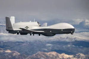 NATO की ISR ताकत बढ़ाएगा MQ-4C Triton, Northrop Grumman और Airbus ने किया बड़ा समझौता