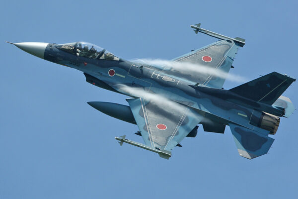 भारत में पहली बार F-2 Fighter Jet भेजेगा Japan, चीन को लेकर बढ़ेगी रणनीतिक हलचल