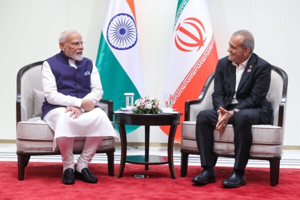 पीएम Narendra Modi ने IRAN के राष्ट्रपति पेजेश्कियन से की मुलाकात, व्यापार बढ़ाने और क्षेत्रीय शांति पर हुई चर्चा