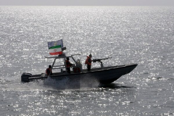 Iran-Oman के बीच Strait of Hormuz पर समझौता अंतिम चरण में, Trump ने जल्द घोषणा के दिए संकेत