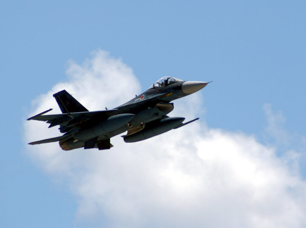भारत में पहली बार F-2 Fighter Jet भेजेगा Japan, चीन को लेकर बढ़ेगी रणनीतिक हलचल