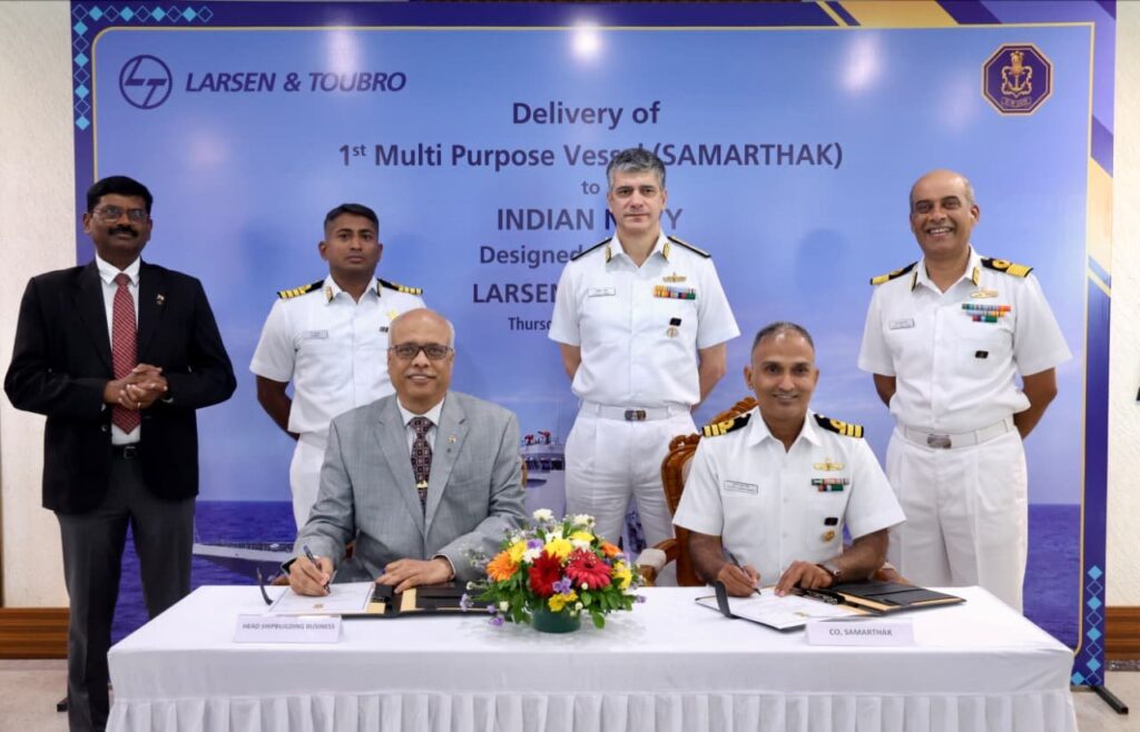 Indian Navy को मिला पहला स्वदेशी बहु-उद्देशीय पोत ‘SAMARTHAK’, 75% से अधिक स्वदेशी सामग्री