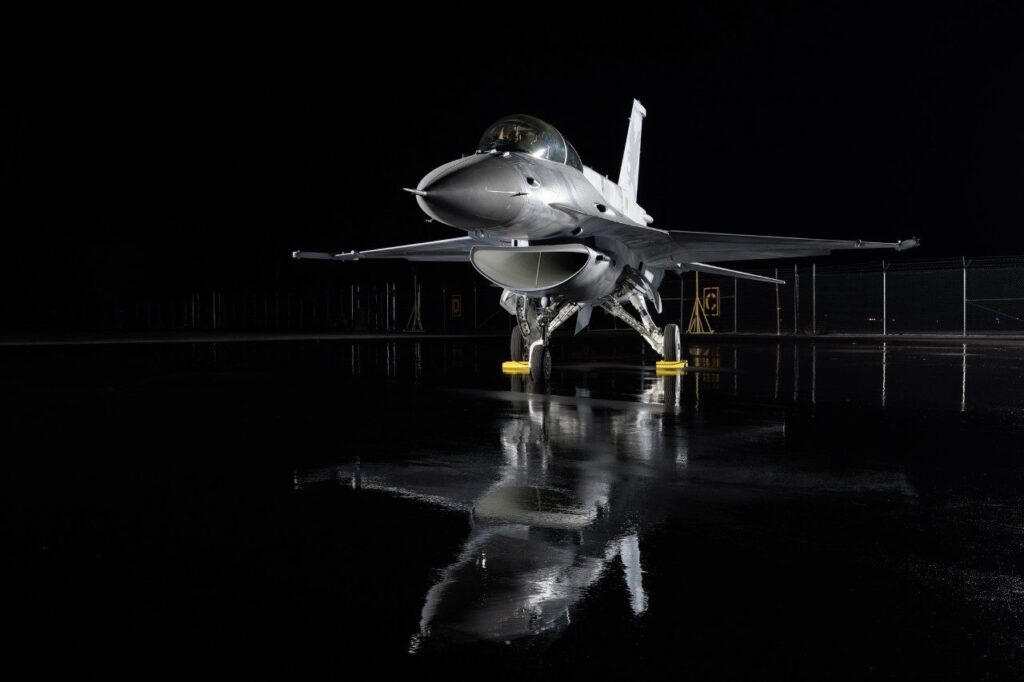 Ukraine को Belgium देगा 3 F-16 लड़ाकू विमान, साल के अंत तक मिलने की उम्मीद