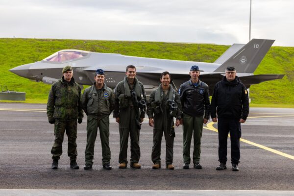 Finland को मिले पहले दो F-35A लड़ाकू विमान, JF-510 और JF-512 रोवानिएमी पहुंचे