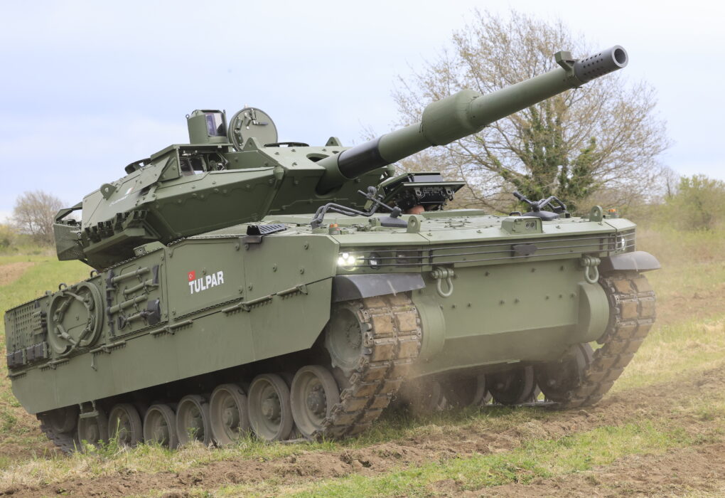 Otokar और Leonardo ने TULPAR टैंक पर 120 मिमी HITFACT MkII टर्रेट का सफल फायरिंग टेस्ट किया