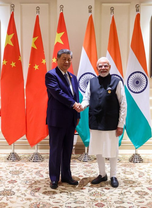 Narendra Modi ने Xi Jinping से कहा- मतभेद विवाद न बनें, सीमा पर शांति से आगे बढ़ेंगे India-China रिश्ते