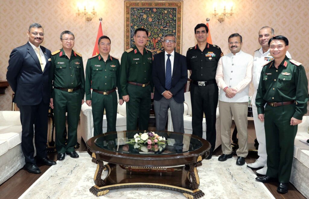 India-Vietnam ने रक्षा सहयोग बढ़ाने पर दिया जोर, BrahMos डील के बाद समुद्री सुरक्षा और रक्षा उद्योग पर फोकस