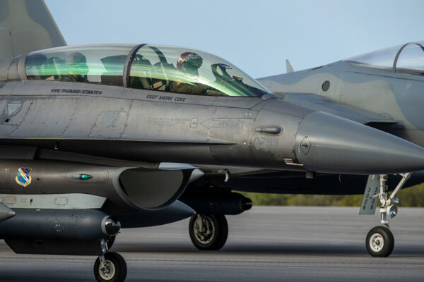 Lockheed Martin के Legion सेंसर का सफल टेस्ट, दो F-16 के बीच डेटा लिंक से बढ़ी लक्ष्य ट्रैकिंग की सटीकता