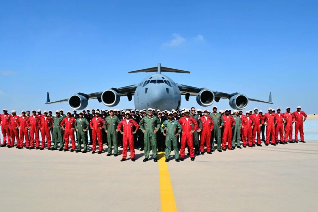 Egypt पहुंची Indian Air Force की सारंग टीम, अल अलामीन एयरशो में दिखाएगी ध्रुव की ताकत
