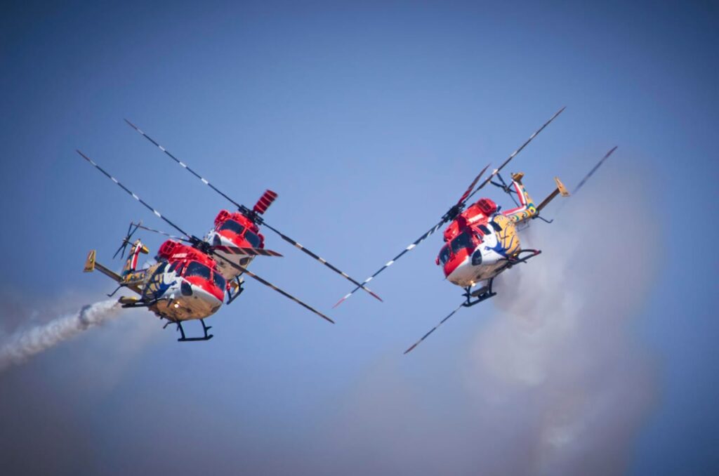 Egypt पहुंची Indian Air Force की सारंग टीम, अल अलामीन एयरशो में दिखाएगी ध्रुव की ताकत