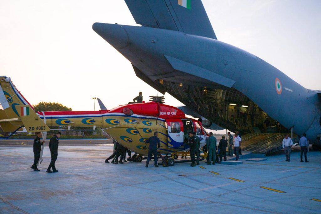 Egypt पहुंची Indian Air Force की सारंग टीम, अल अलामीन एयरशो में दिखाएगी ध्रुव की ताकत