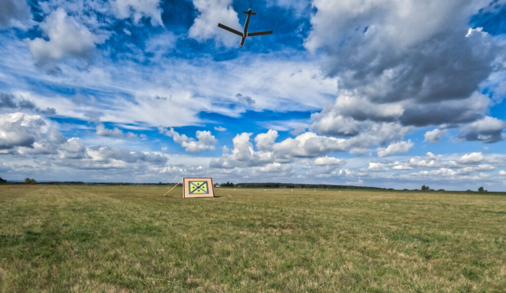 Diehl Defence और Elbit Systems ने SkyStriker की 80 किमी ‘हैंड-ओवर’ क्षमता का सफल प्रदर्शन