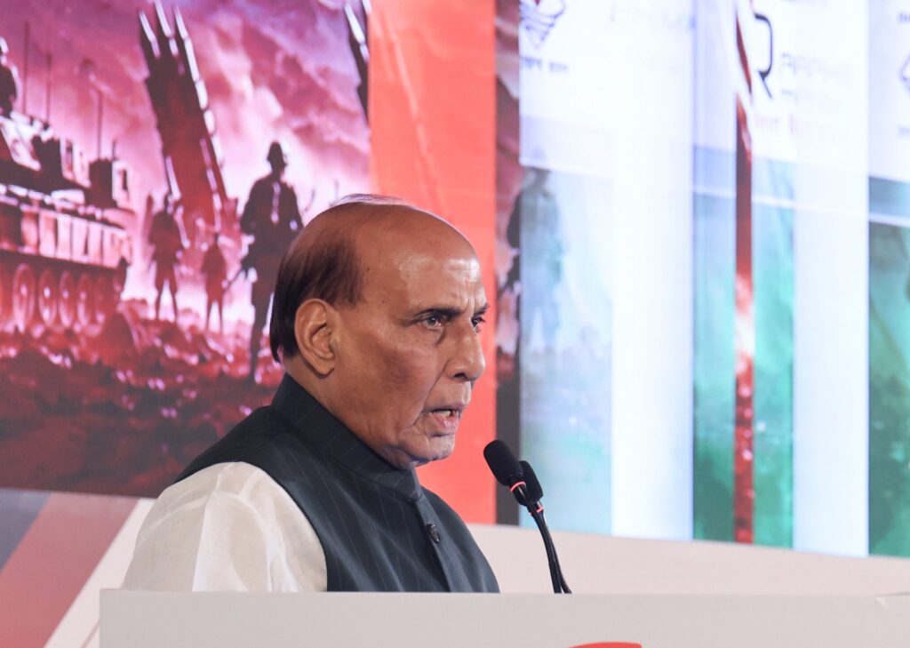 Rajnath Singh का बड़ा बयान: दुश्मन के इलाके में घुसकर कार्रवाई के लिए सेनाओं को पूरी छूट