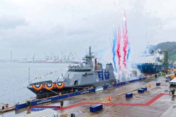 South Korea में लॉन्च हुआ फिलीपींस का तीसरा OPV, 2027 में नौसेना को मिलेगा BRP Rajah Humabon