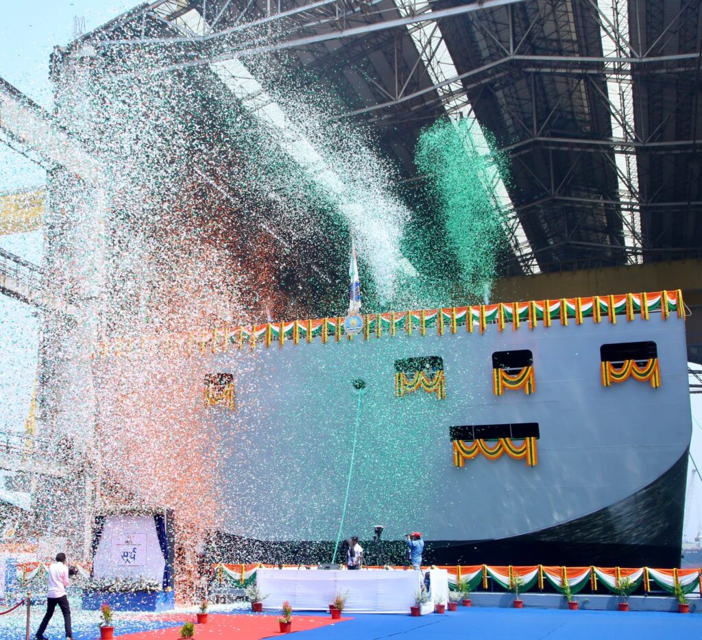Rajnath Singh ने एचएसएल में भारत का पहला स्वदेशी Fleet Support Ship लॉन्च किया, FSS-5 की रखी नींव